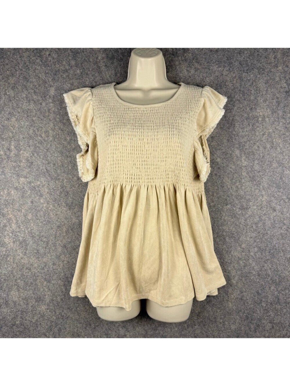 THML Cream Gathered Baby Doll Top Flutter Sleeves Size M Faux Suede 452